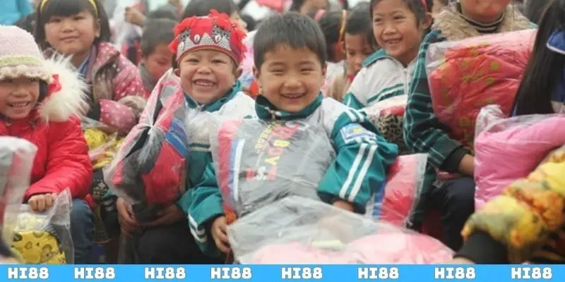 HI88 đồng hành cùng trẻ em vùng cao qua các lớp học khang trang